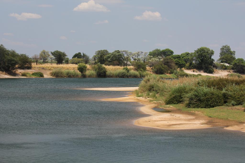 Zambezi Mubala Camp Hotel Katima Mulilo Kültér fotó