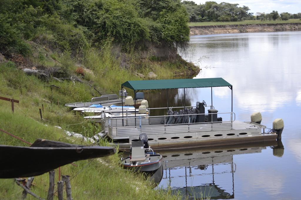 Zambezi Mubala Camp Hotel Katima Mulilo Kültér fotó